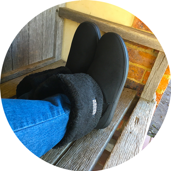 Highly Snugge Boot (Black) 