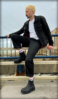 VST Chelsea Boot (Black) 