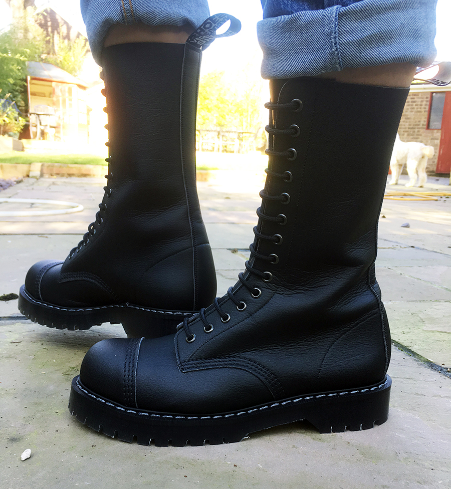 14 eyelet boot laces