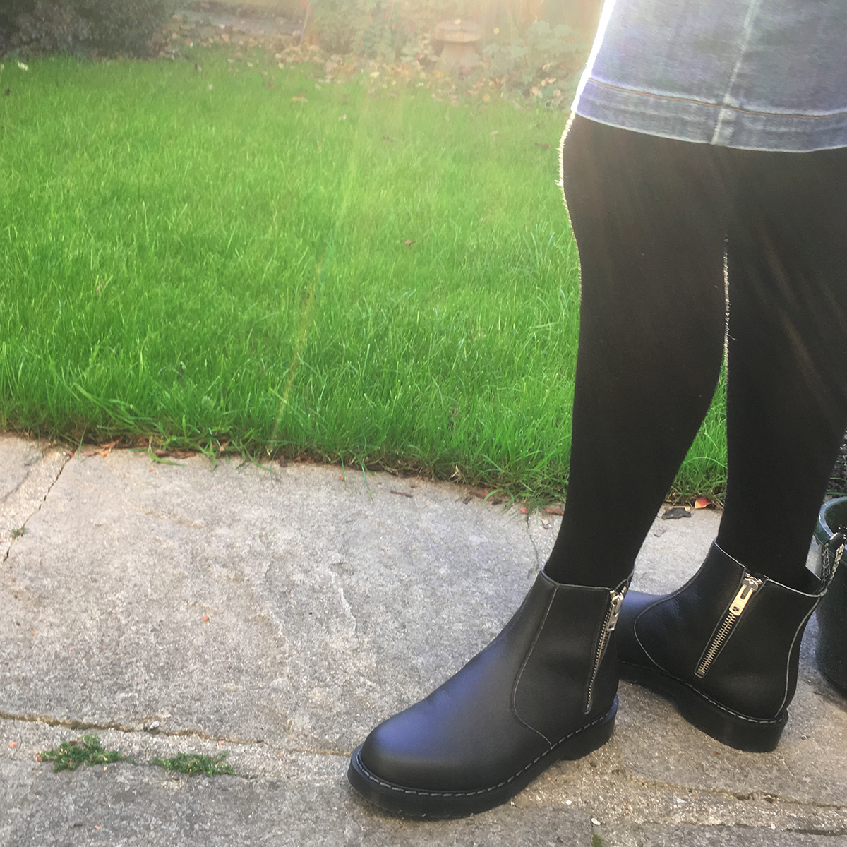 airseal chelsea boot black