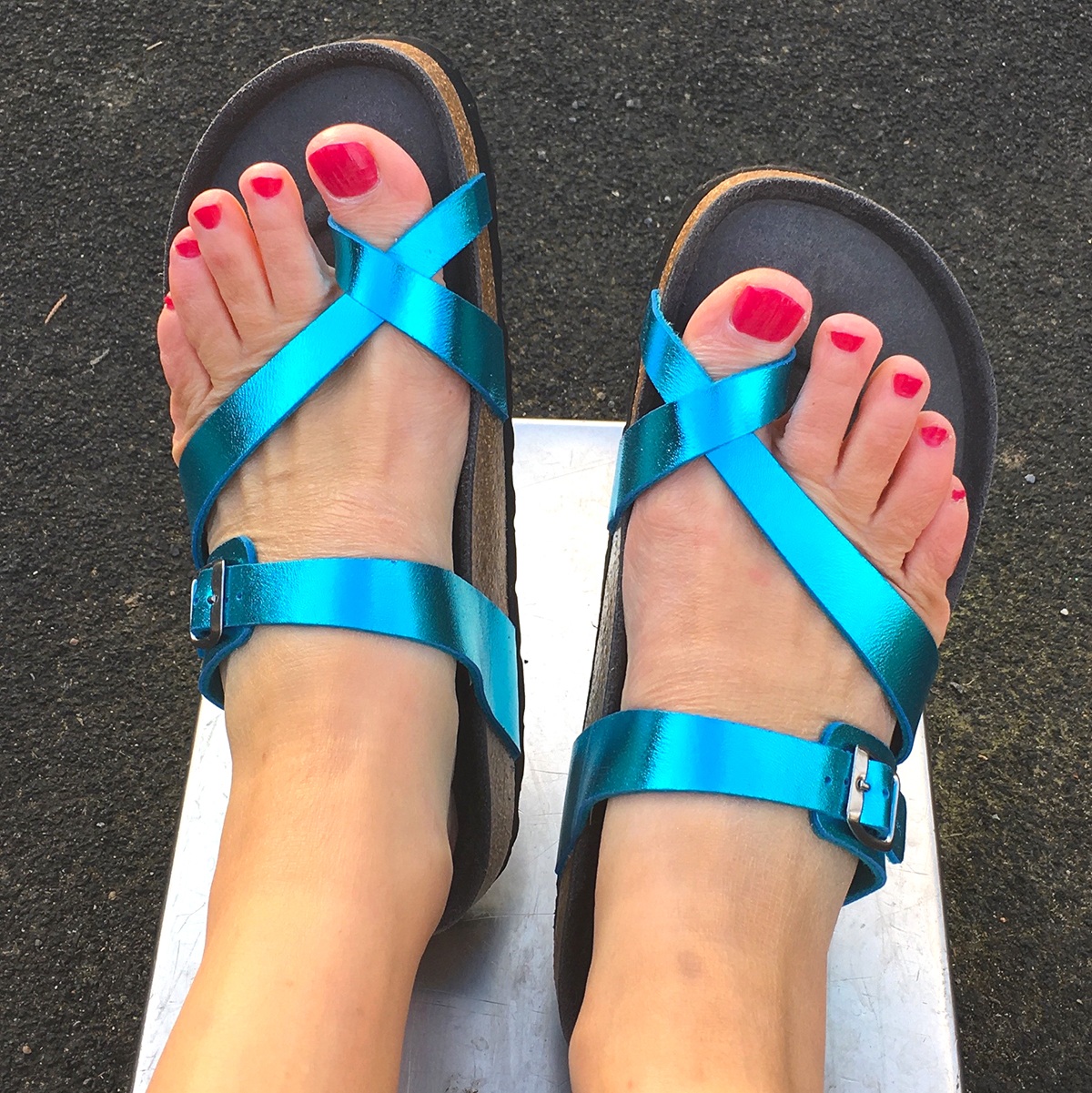 Toe Strap Sandal Metallic Blue - Sandals
