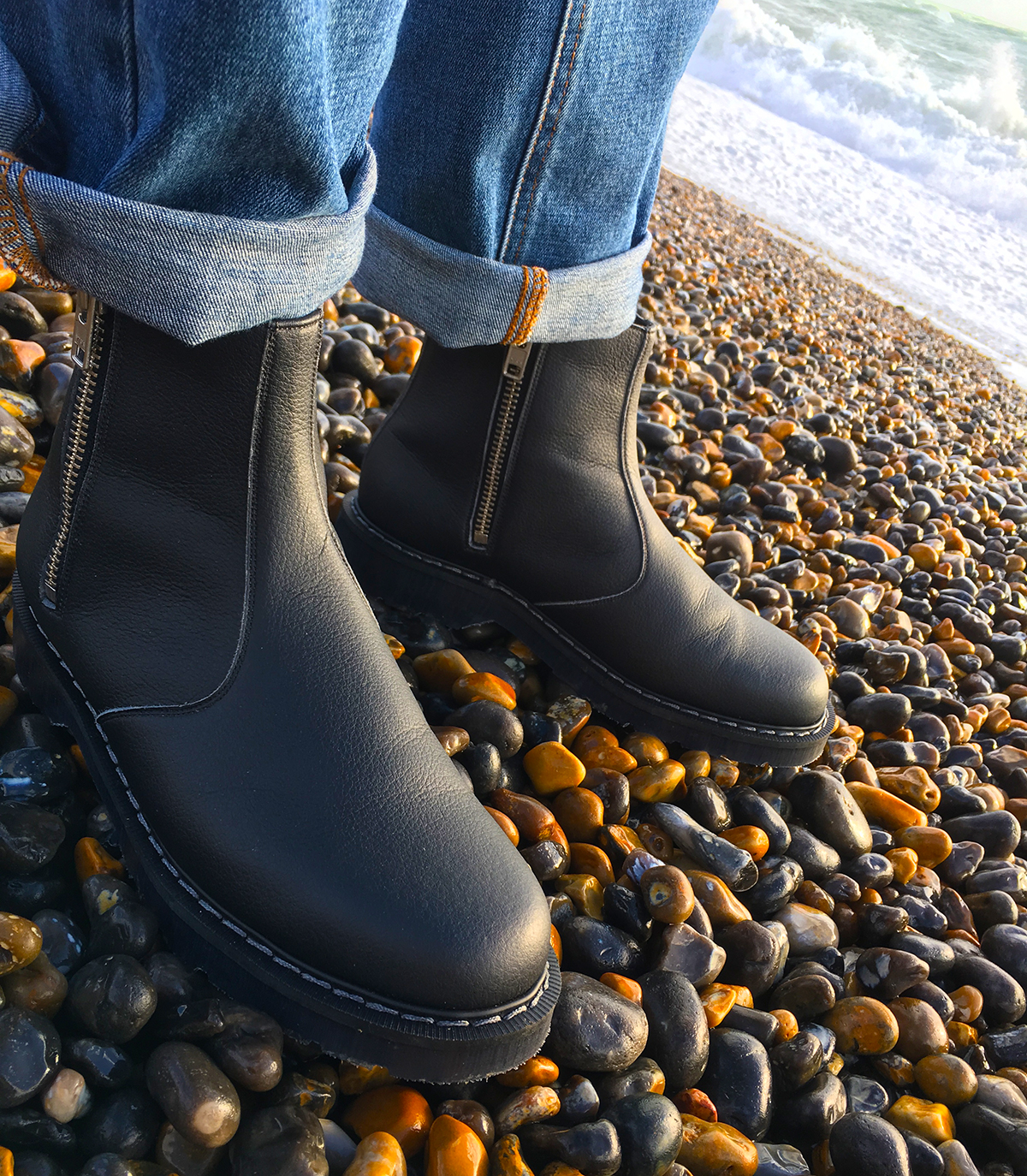 airseal chelsea boot black