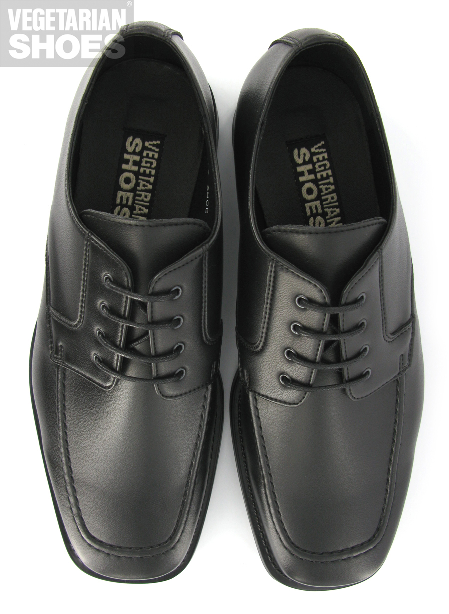 dark suit shoes