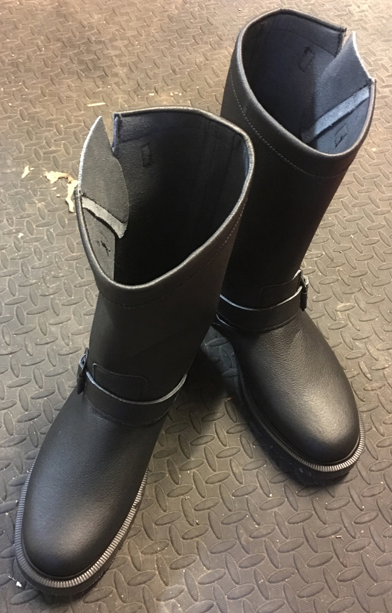 mens engineer boots uk