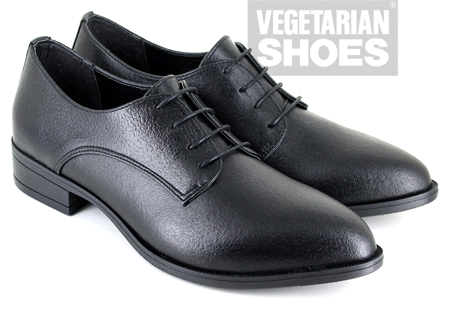 Brunswick Shoe Black Womens Shoes