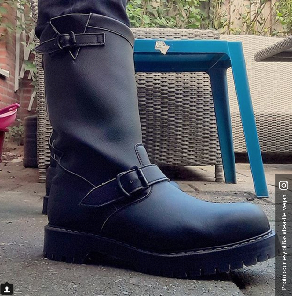 Engineer boots uk sale