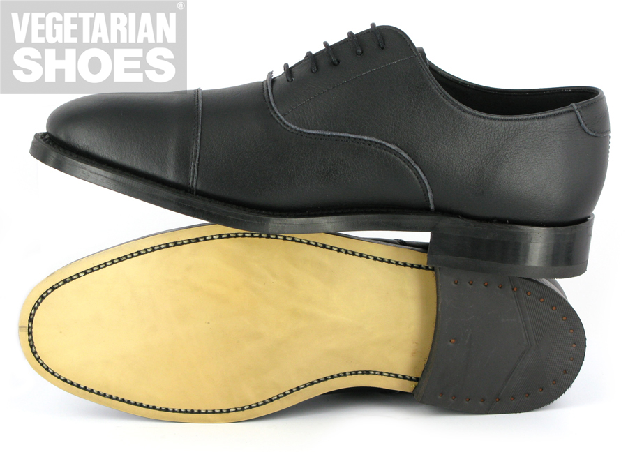 Cambridge Shoe Black Shoes