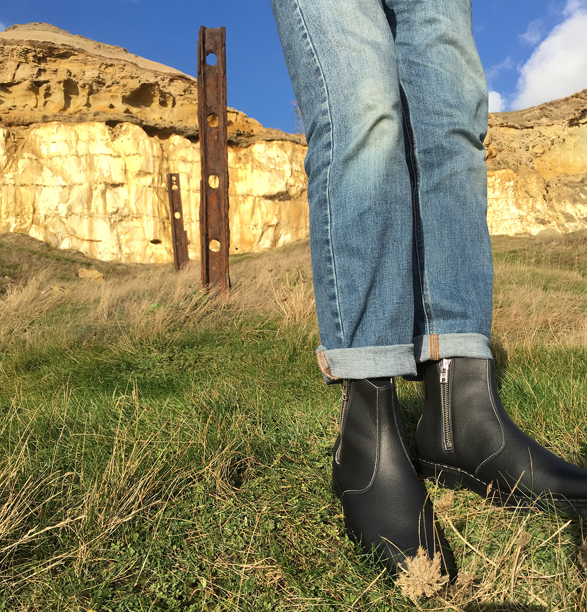 airseal chelsea boot black