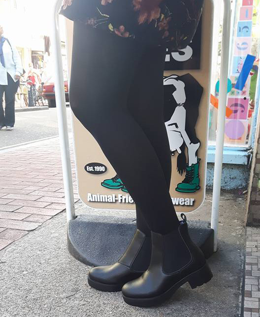 vegetarian shoes chelsea boot