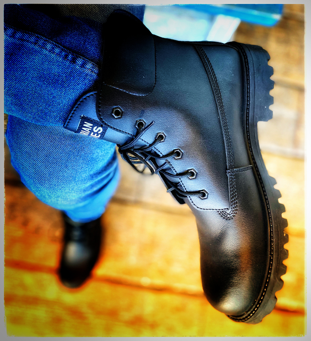 henleys travis boot