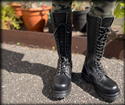 VST 18 Eyelet Zip Boot (Black) 