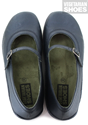 Amy Sandal (Black) Seconds 