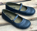 Amy Sandal (Black) Seconds 