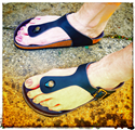 Toe Post Sandal (Black) 