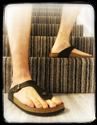 Toe Post Sandal (Black) 